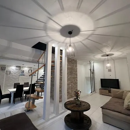 Holiday home Maison Plein Centre Ville