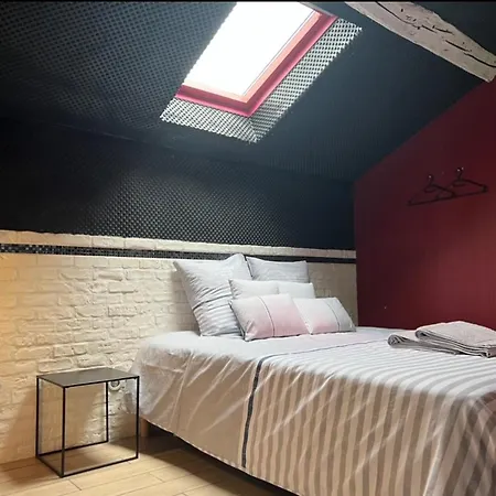 Holiday home Maison Plein Centre Ville Pont-Sainte-Maxence