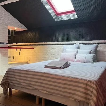 Maison Plein Centre Ville Holiday home Pont-Sainte-Maxence