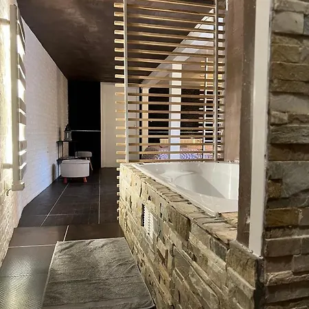 Holiday home Maison Plein Centre Ville Pont-Sainte-Maxence